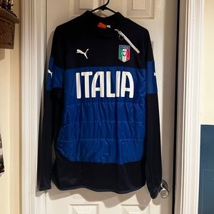 Italy puma warm up